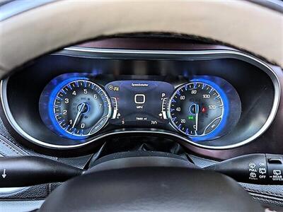 2017 Chrysler Pacifica Limited   - Photo 19 - Bountiful, UT 84010