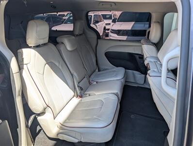 2017 Chrysler Pacifica Limited - Photo 28 - Bountiful, UT 84010