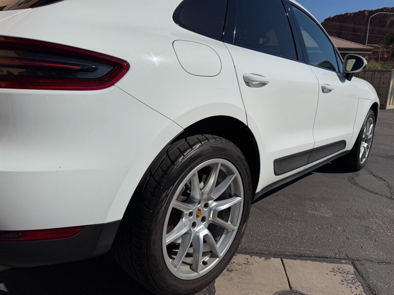 2016 Porsche Macan S - Photo 24 - St. George, UT 84770-2625