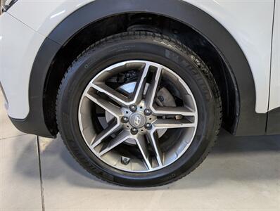 2017 Hyundai SANTA FE SE Ultimate  7-Passenger - Photo 15 - Bountiful, UT 84010