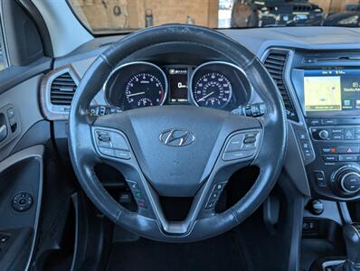 2017 Hyundai SANTA FE SE Ultimate  7-Passenger - Photo 19 - Bountiful, UT 84010