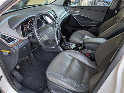 2017 Hyundai SANTA FE SE Ultimate  7-Passenger - Photo 2 - Bountiful, UT 84010