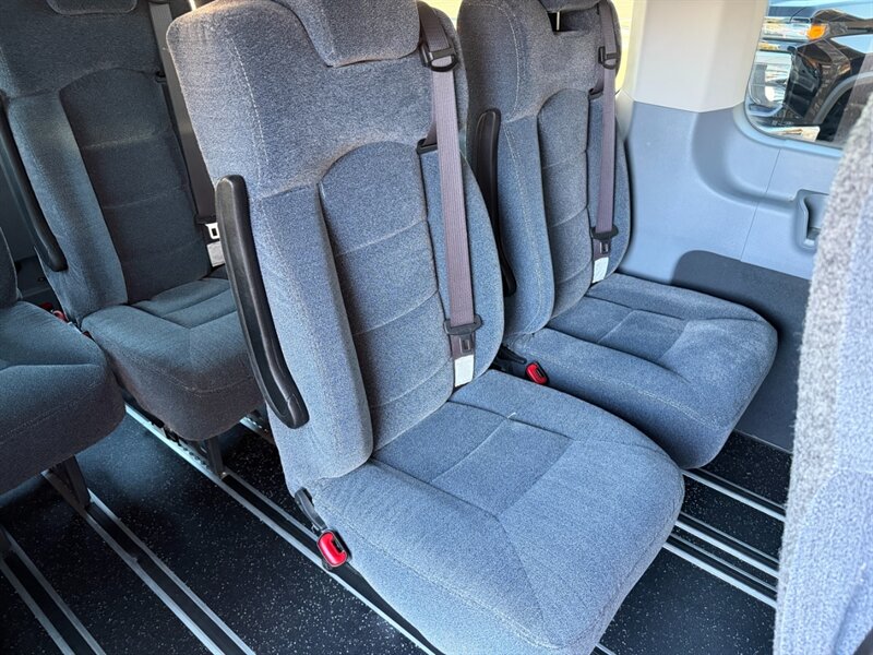 2019 Ford Transit 150 XLT - Photo 12 - St. George, UT 84770-2625