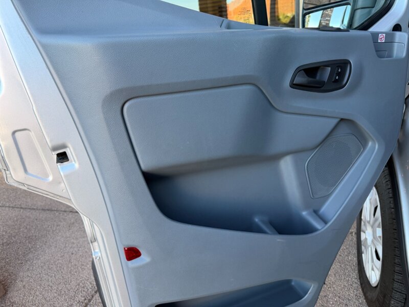 2019 Ford Transit 150 XLT - Photo 39 - St. George, UT 84770-2625