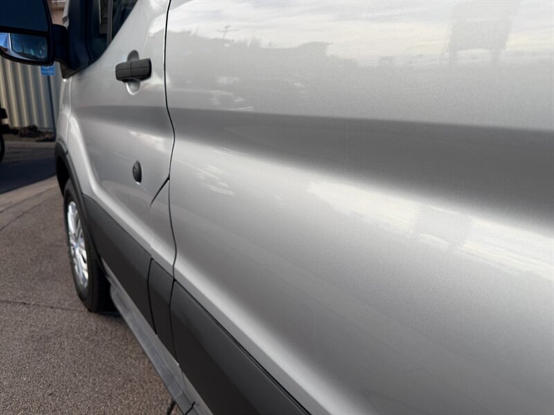 2019 Ford Transit 150 XLT - Photo 27 - St. George, UT 84770-2625