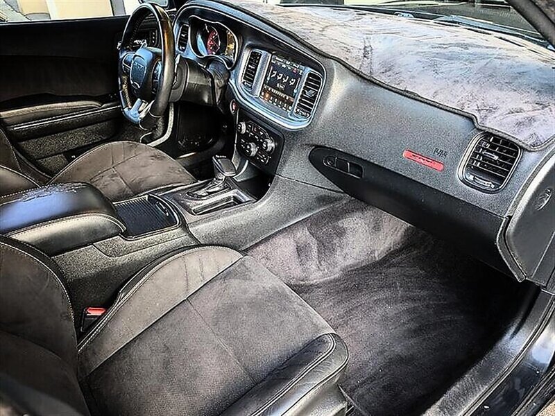 2018 Dodge Charger SRT Hellcat - Photo 4 - Bountiful, UT 84010