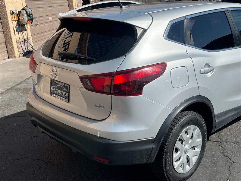 2019 Nissan Rogue Sport S - Photo 15 - St. George, UT 84770-2625