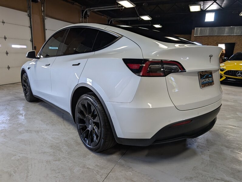 2021 Tesla Model Y Long Range - Photo 8 - Bountiful, UT 84010