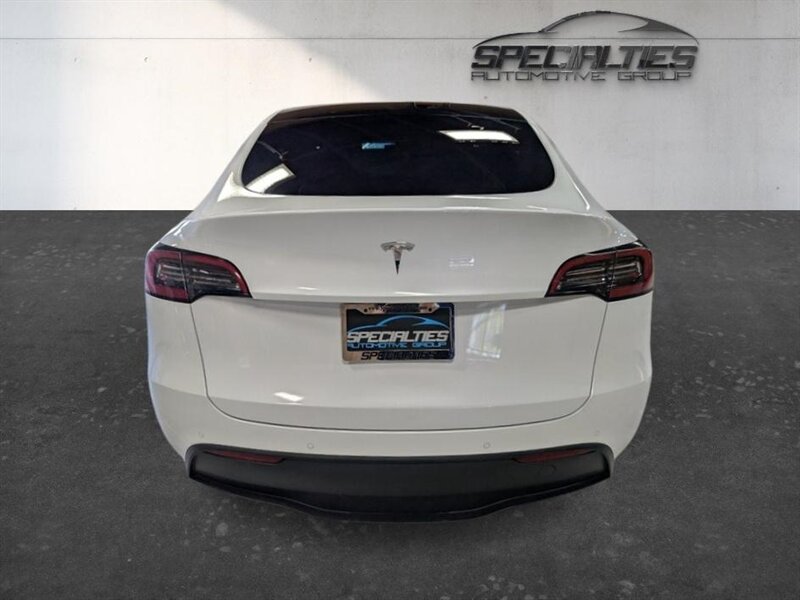 2021 Tesla Model Y Long Range - Photo 9 - Bountiful, UT 84010