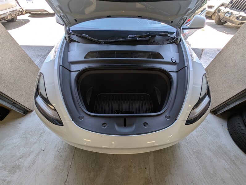 2021 Tesla Model Y Long Range - Photo 17 - Bountiful, UT 84010