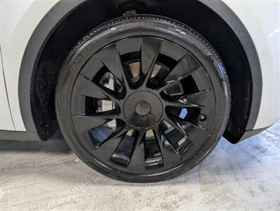 2021 Tesla Model Y Long Range - Photo 12 - Bountiful, UT 84010