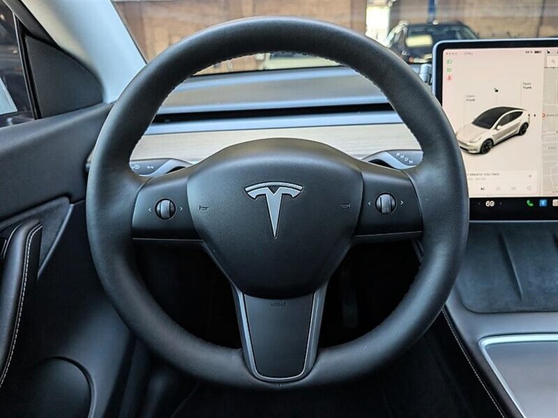 2021 Tesla Model Y Long Range - Photo 19 - Bountiful, UT 84010