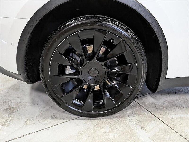 2021 Tesla Model Y Long Range - Photo 13 - Bountiful, UT 84010