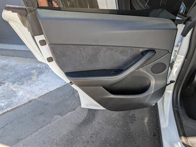2021 Tesla Model Y Long Range - Photo 24 - Bountiful, UT 84010