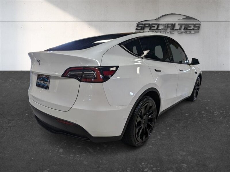 2021 Tesla Model Y Long Range - Photo 10 - Bountiful, UT 84010