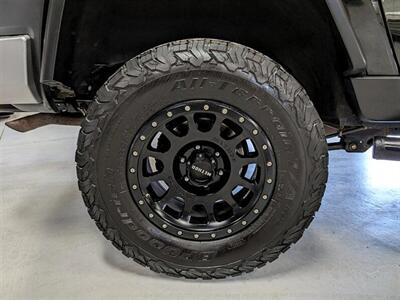 2013 Toyota FJ Cruiser   - Photo 13 - Bountiful, UT 84010