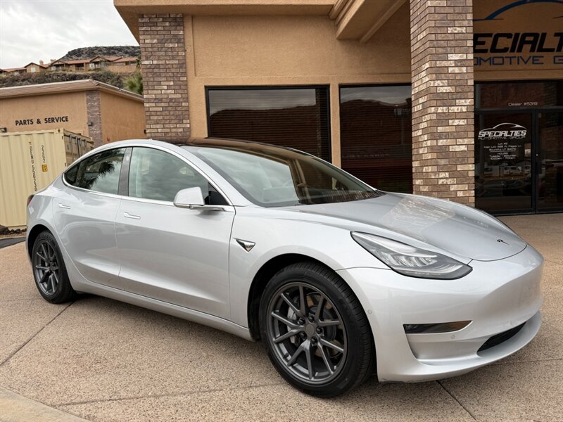 2018 Tesla Model 3 Long Range's photo