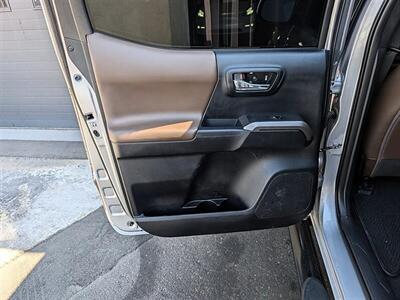 2016 Toyota Tacoma Limited - Photo 26 - Bountiful, UT 84010