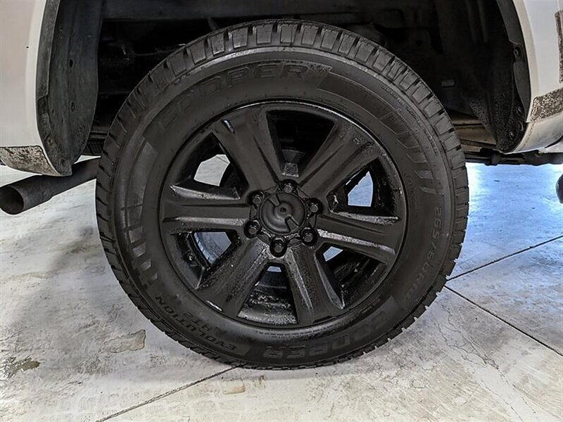2016 Toyota Tacoma Limited - Photo 14 - Bountiful, UT 84010