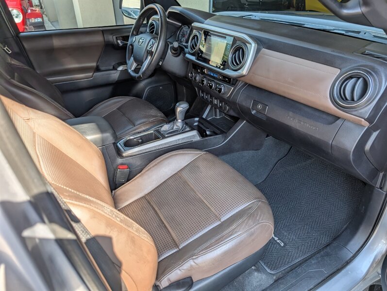2016 Toyota Tacoma Limited - Photo 4 - Bountiful, UT 84010