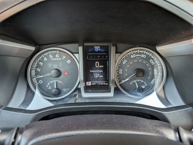 2016 Toyota Tacoma Limited - Photo 21 - Bountiful, UT 84010