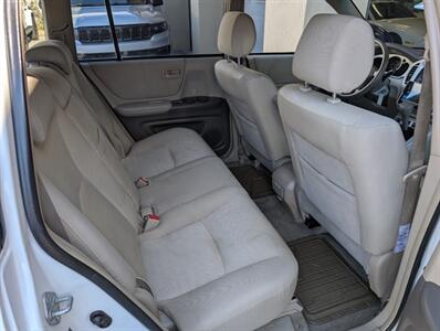 2004 Toyota Highlander AWD 7-Passenger - Photo 27 - Bountiful, UT 84010