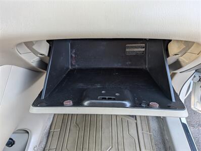 2004 Toyota Highlander AWD 7-Passenger - Photo 31 - Bountiful, UT 84010