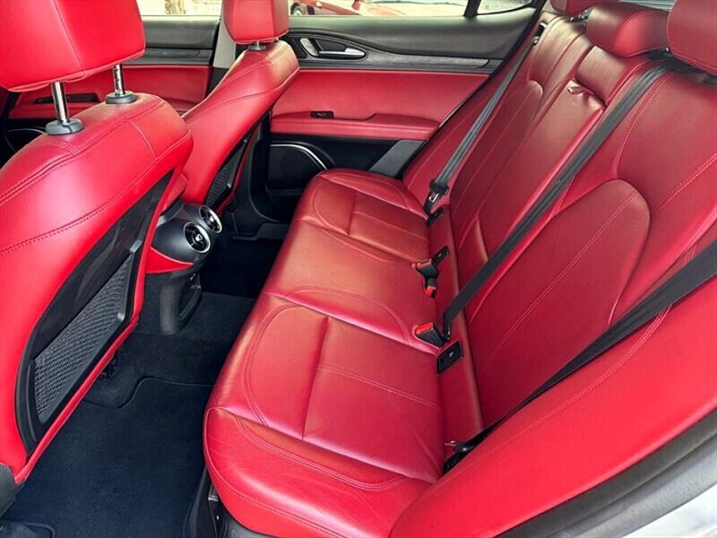 2018 Alfa Romeo Stelvio - Photo 11 - Bountiful, UT 84010