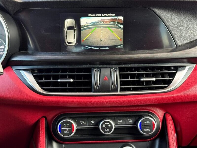 2018 Alfa Romeo Stelvio - Photo 44 - Bountiful, UT 84010