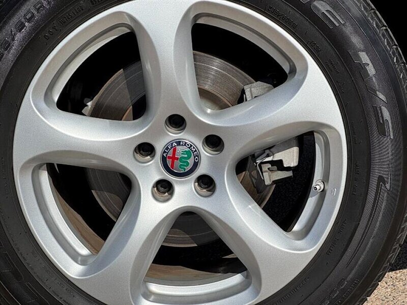 2018 Alfa Romeo Stelvio - Photo 34 - Bountiful, UT 84010