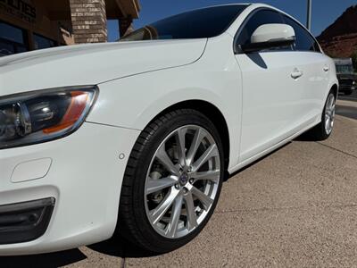 2016 Volvo S60 T5 Drive-E Inscripti  Inscription Platinum - Photo 22 - St. George, UT 84770-2625