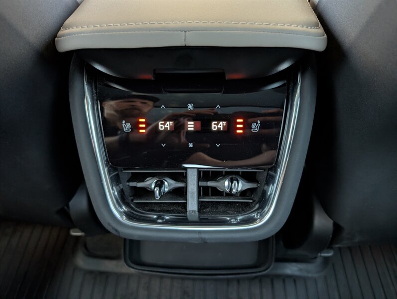 2025 Volvo EX90 Performance Ultra 6-Passenger - Photo 26 - Bountiful, UT 84010