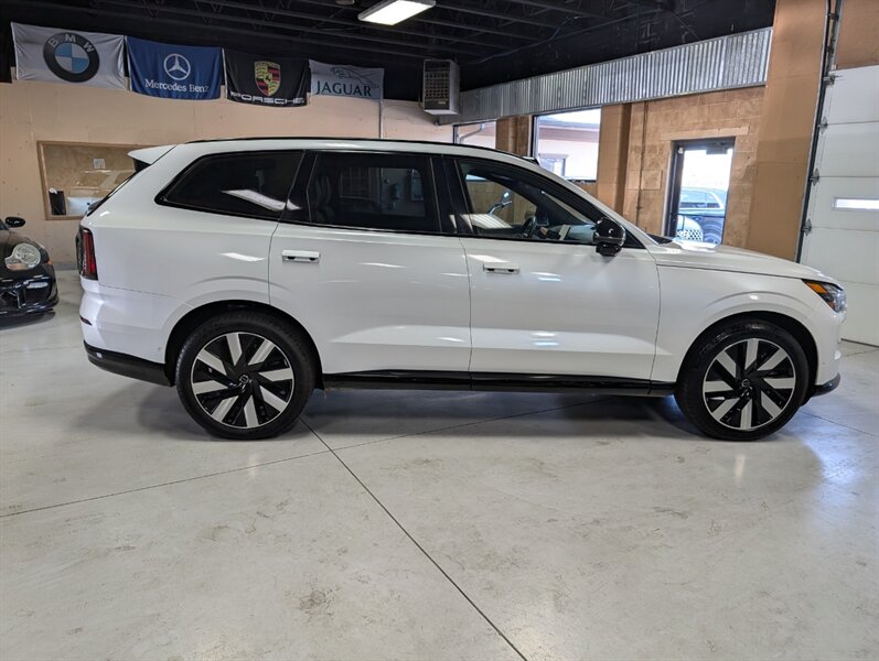 2025 Volvo EX90 Performance Ultra 6-Passenger - Photo 11 - Bountiful, UT 84010