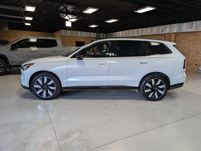 2025 Volvo EX90 Performance Ultra 6-Passenger - Photo 7 - Bountiful, UT 84010