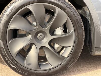 2023 Tesla Model Y Long Range   - Photo 35 - St. George, UT 84770-2625