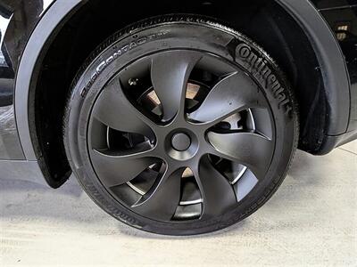 2023 Tesla Model Y Long Range   - Photo 14 - Bountiful, UT 84010