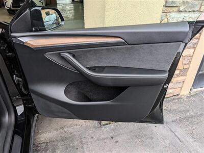2023 Tesla Model Y Long Range   - Photo 26 - Bountiful, UT 84010