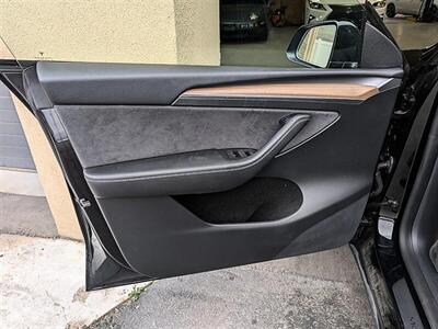 2023 Tesla Model Y Long Range   - Photo 16 - Bountiful, UT 84010
