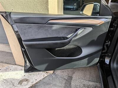 2023 Tesla Model Y Long Range   - Photo 18 - Bountiful, UT 84010