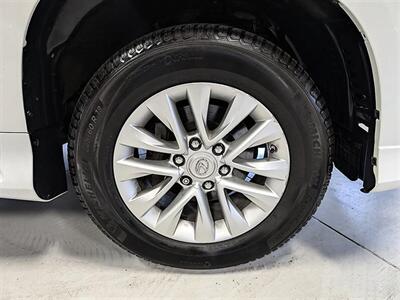 2016 Lexus GX 460 AWD   - Photo 12 - Bountiful, UT 84010