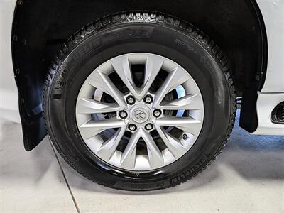 2016 Lexus GX 460 AWD   - Photo 13 - Bountiful, UT 84010