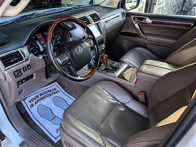 2016 Lexus GX 460 AWD   - Photo 2 - Bountiful, UT 84010