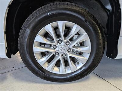 2016 Lexus GX 460 AWD   - Photo 15 - Bountiful, UT 84010