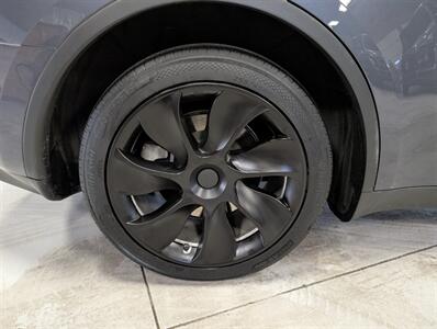 2023 Tesla Model Y Long Range   - Photo 13 - Bountiful, UT 84010