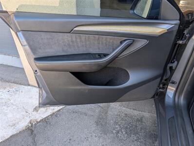 2023 Tesla Model Y Long Range   - Photo 17 - Bountiful, UT 84010