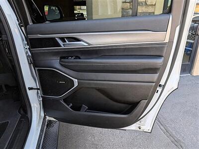2025 Jeep Wagoneer Series II - Photo 29 - Bountiful, UT 84010