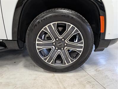 2025 Jeep Wagoneer Series II   - Photo 12 - Bountiful, UT 84010