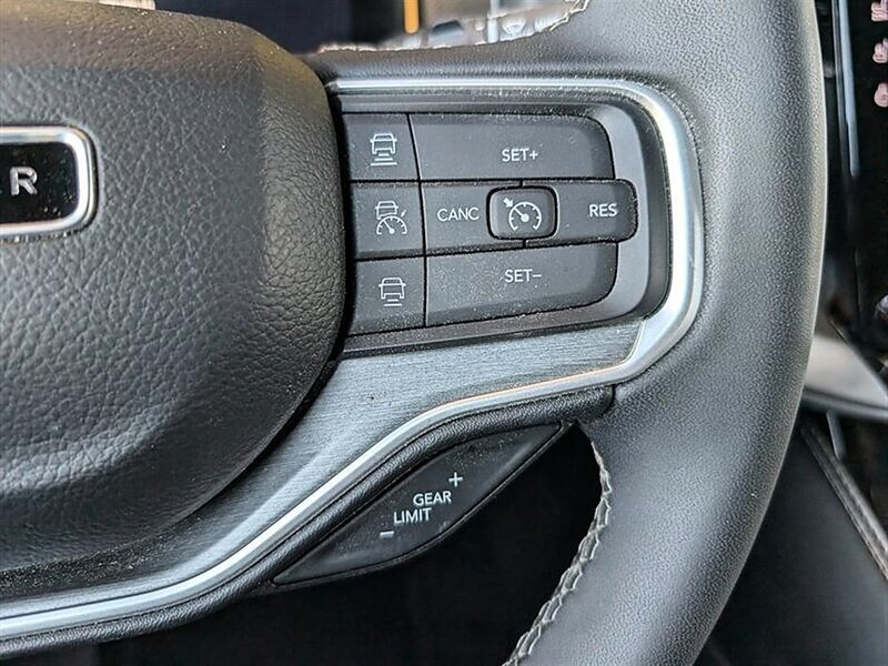 2025 Jeep Wagoneer Series II - Photo 22 - Bountiful, UT 84010