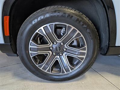 2025 Jeep Wagoneer Series II   - Photo 15 - Bountiful, UT 84010