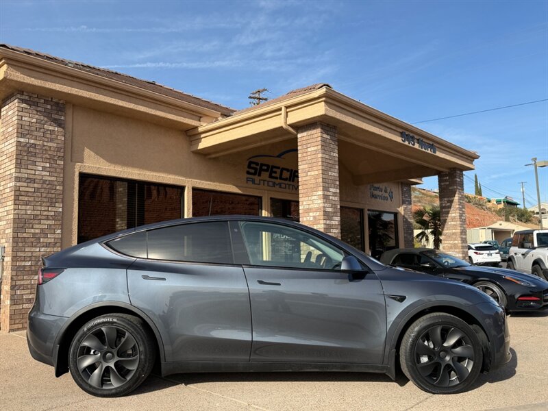 2020 Tesla Model Y Long Range - Photo 6 - St. George, UT 84770-2625